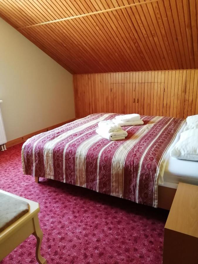 Idilė Bed & Breakfast - Visaginas Exterior foto